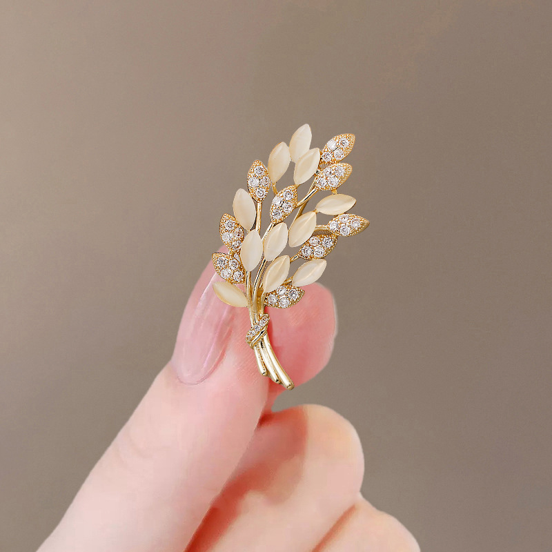 Women'S Accessories Manufacturers - Punk Kız Mizaçlı Takım Elbise Broşu