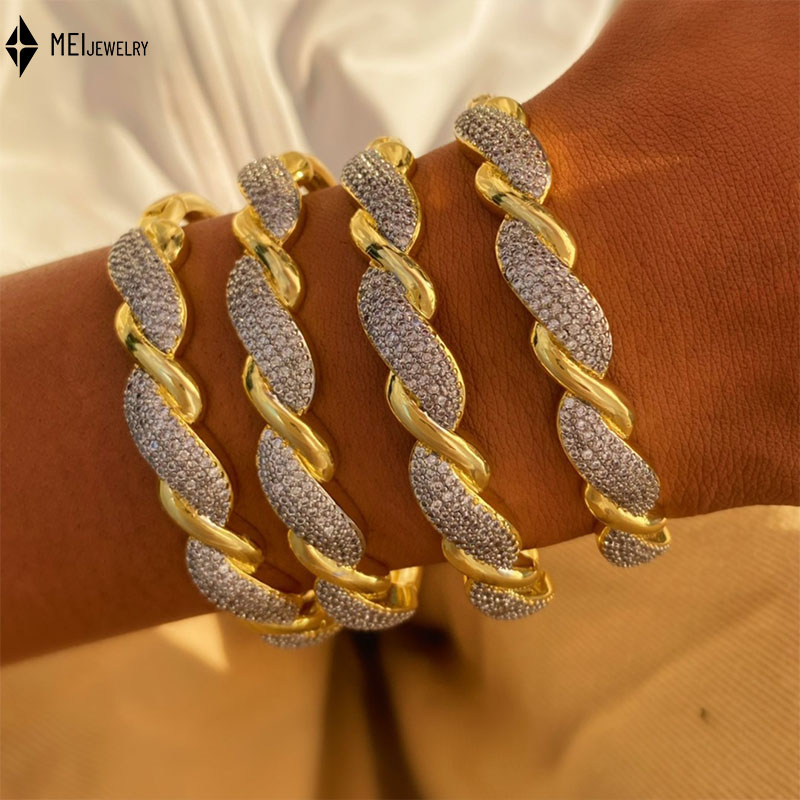 İki Renkli Çapraz Çizgili Kübi - Women'S Accessories Manufacturers incelemesi ve fiyatı