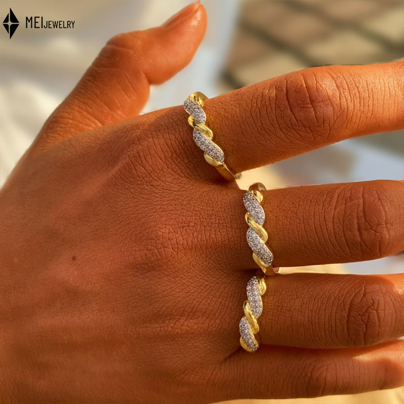 İki Renkli Çapraz Çizgili Kübi - Women'S Accessories Manufacturers incelemesi ve fiyatı